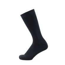 Load image into Gallery viewer, bamboo diabetic socks black